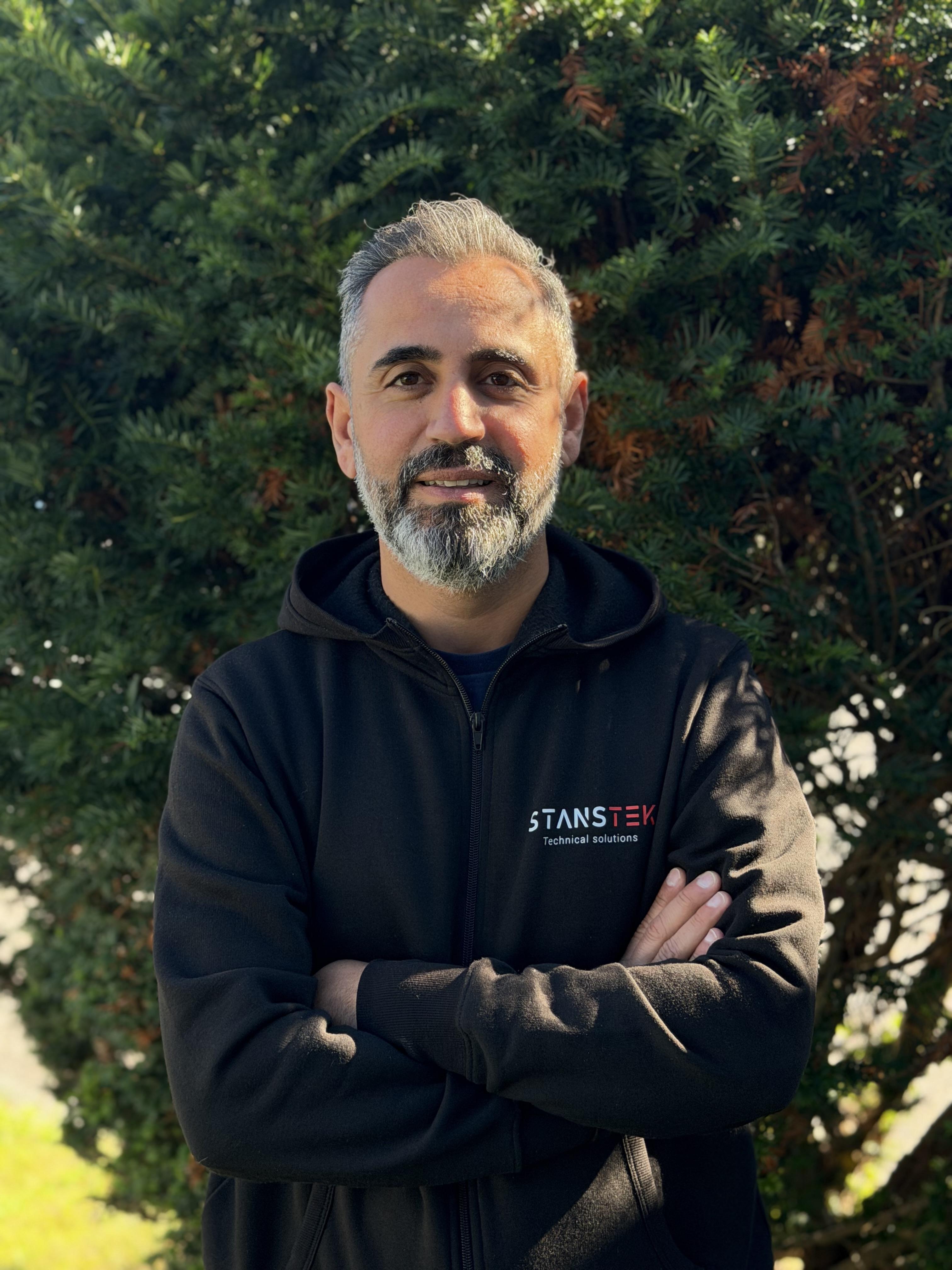 Amir Lazempour – Försäljning på Stanstek AB